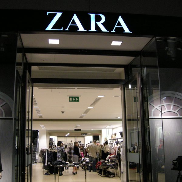 Zara: Ο άγνωστος «πόλεμος» – Αυτόν τον αντίπαλο θέλει να τελειώσει