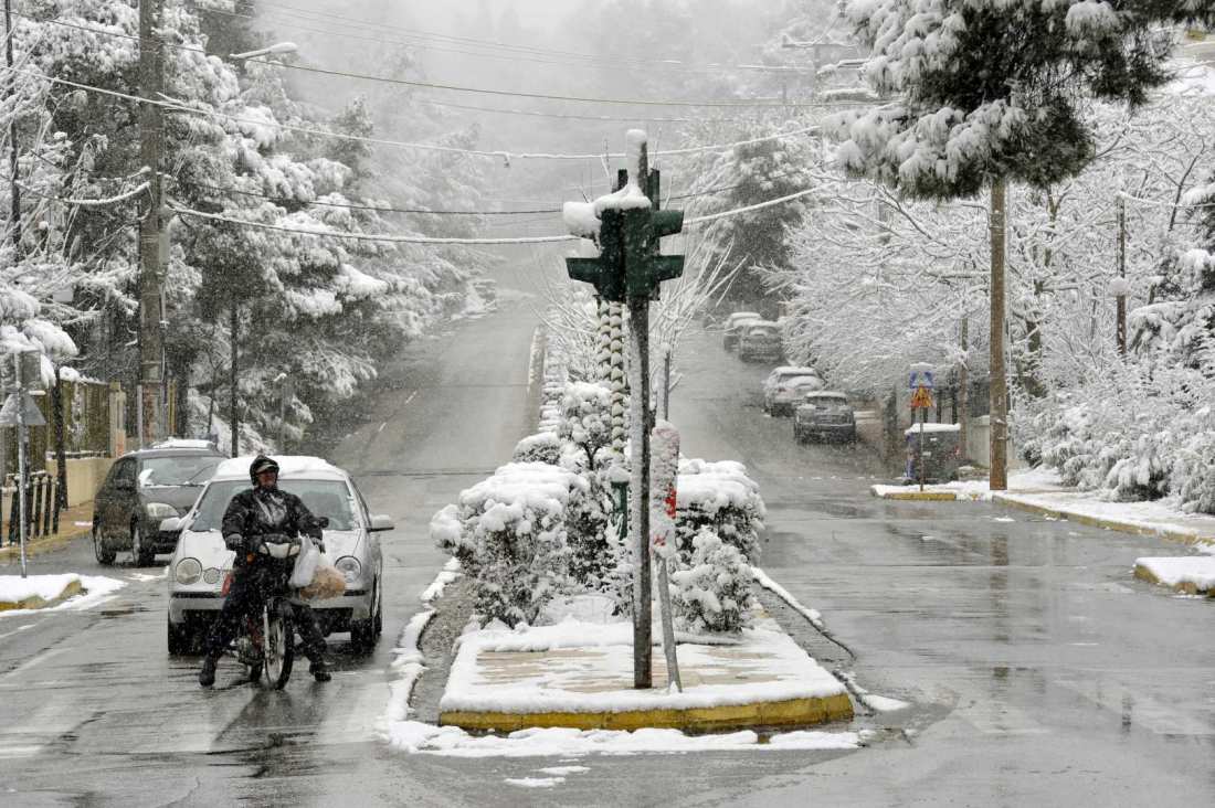 Καιρός Αθήνα – Θεσσαλονίκη: Αυτές οι περιοχές θα «θαφτούν» στο χιόνι – Πρόγνωση καιρού από Αρναούτογλου, Αρνιακό, Καλλιάνο