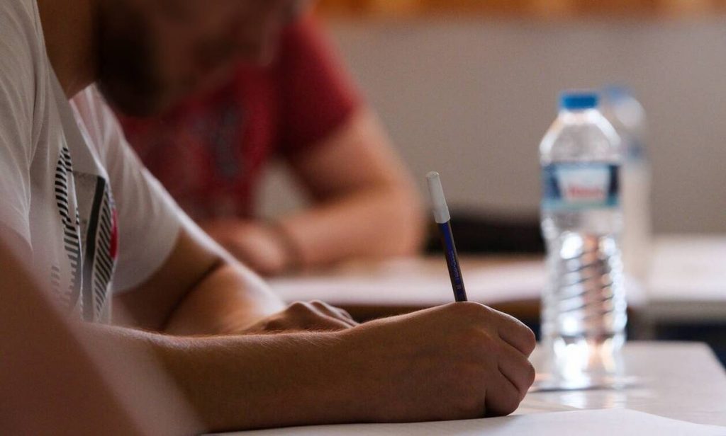 Πανελλήνιες 2020 Φυσική: Θέματα και απαντήσεις (ΓΕΛ – ΕΠΑΛ)