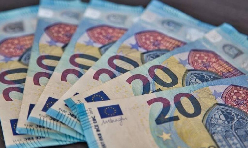 Επίδομα 800 ευρώ: Έρχονται οι πληρωμές – Δείτε τις ημερομηνίες