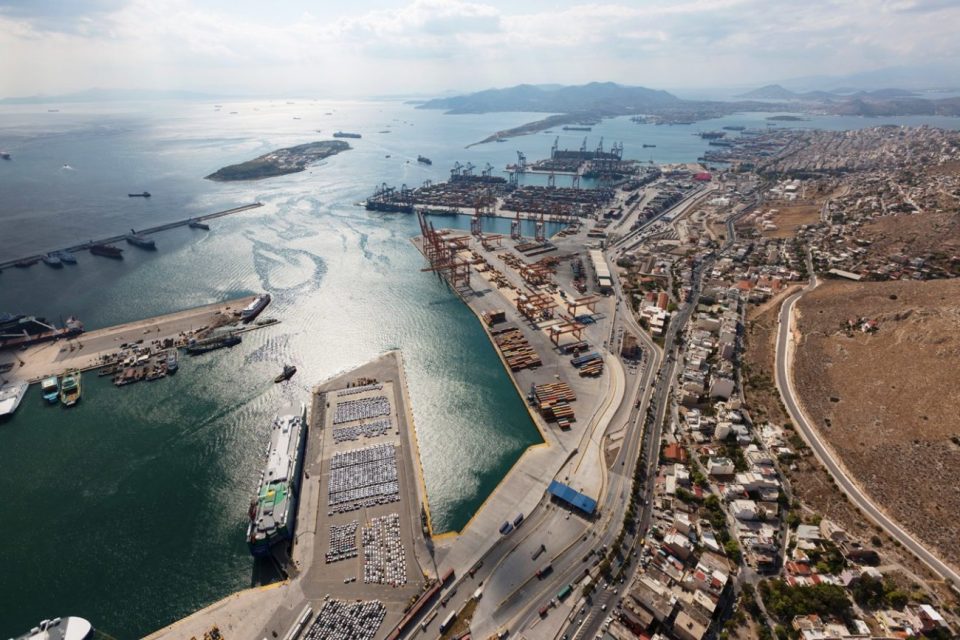 «Πόλεμος» στον Πειραια: Το colpo grosso των 130 εκατ. ευρώ