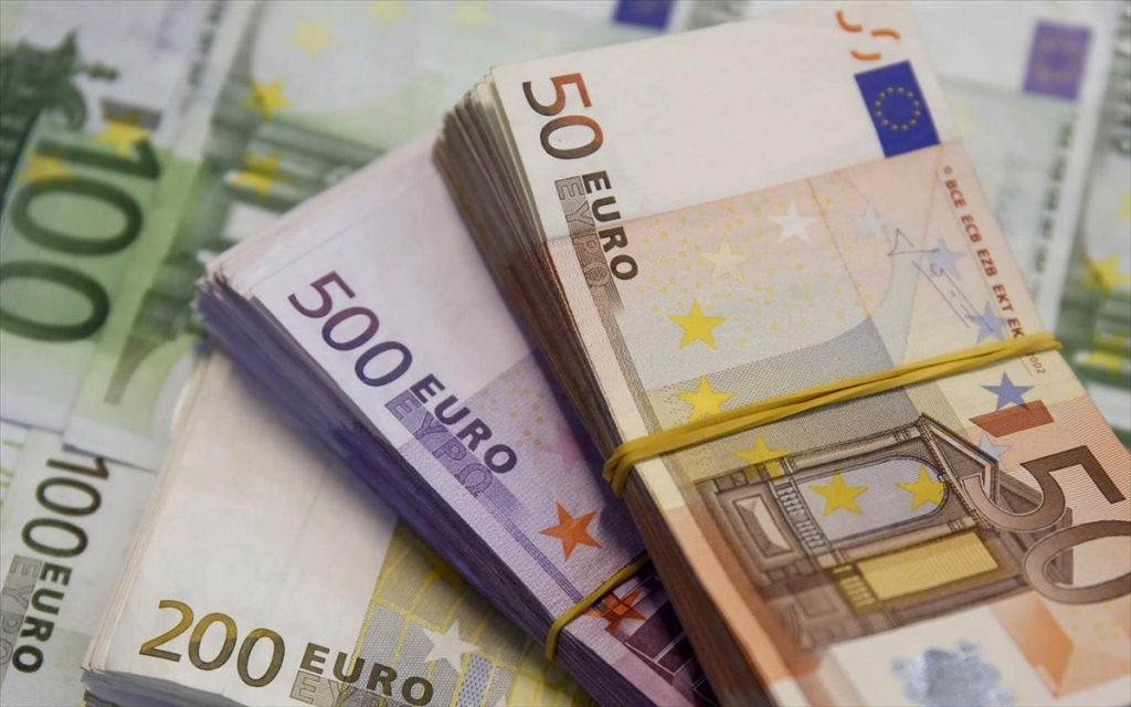 Ποιοι θα πάρουν επιδότηση έως 100.000 ευρώ – Δείτε τους κλάδους και τις περιοχές
