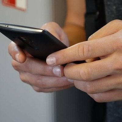 Κωδικοί μετακίνησης SMS: Τέθηκε σε λειτουργία το 13032 – «Κόφτης» στο ένα μήνυμα τη μέρα