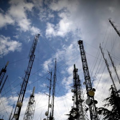 Cosmote, Vodafone, Wind: Μεγάλες ανατροπές – Τι αλλάζει στις τηλεπικοινωνίες