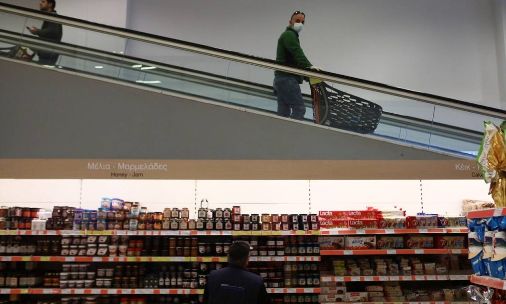 Έτσι θα κάνουμε τα ψώνια μας πλέον: Σαρωτικές αλλαγές στα σούπερ μάρκετ