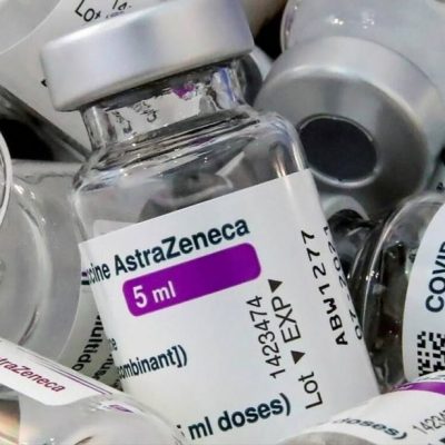 Εμβόλιο κορονοϊού: Συναγερμός! Νέα επικίνδυνη παρενέργεια από AstraZeneca