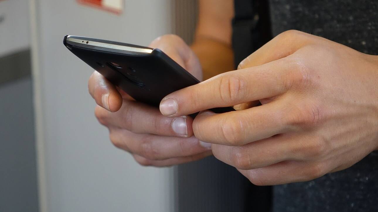 Προσοχή! Μεγάλη απάτη με SMS, e-mails και τηλεφωνήματα – Σε ποια μηνύματα δεν πρέπει να απαντήσετε ποτέ
