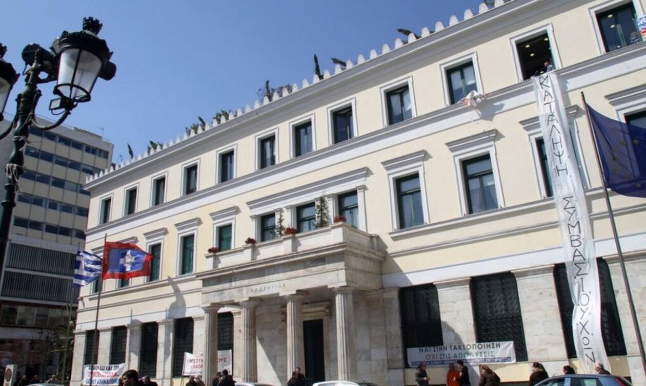 Δεν είναι φάρσα: Ο Δήμος Αθηναίων κάνει προσλήψεις με 2.500 ευρώ μισθό - ΕΔΩ οι αιτήσεις