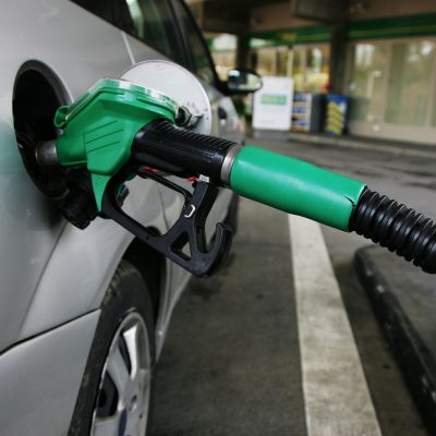 Σοκαριστική εξέλιξη: Δείτε πού θα φτάσει η τιμή της βενζίνης σε λίγες μέρες