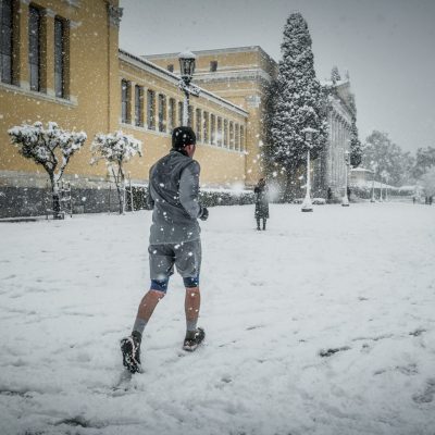 Έκτακτο δελτίο ΕΜΥ: Χιόνια και στο κέντρο της Αθήνας – Πού και πότε θα το στρώσει