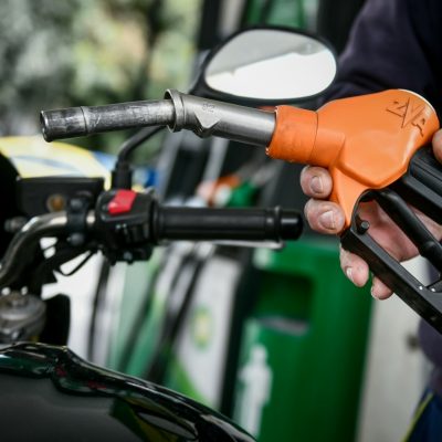 Επίδομα βενζίνης 2022: Αιτήσεις ΕΔΩ ανάλογα με τον ΑΦΜ – Το λάθος που δεν πρέπει να κάνετε