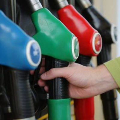 Επιδότηση βενζίνης: Έκτακτες ανακοινώσεις – Δίνουν νέο επίδομα