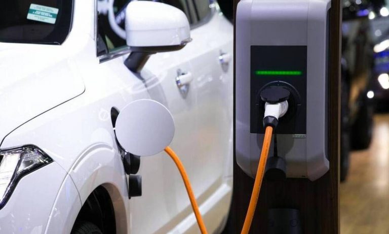 Τεράστια ευκαιρία: Επιδότηση 9.500 ευρώ για αυτοκίνητο – Ποιοι οι δικαιούχοι