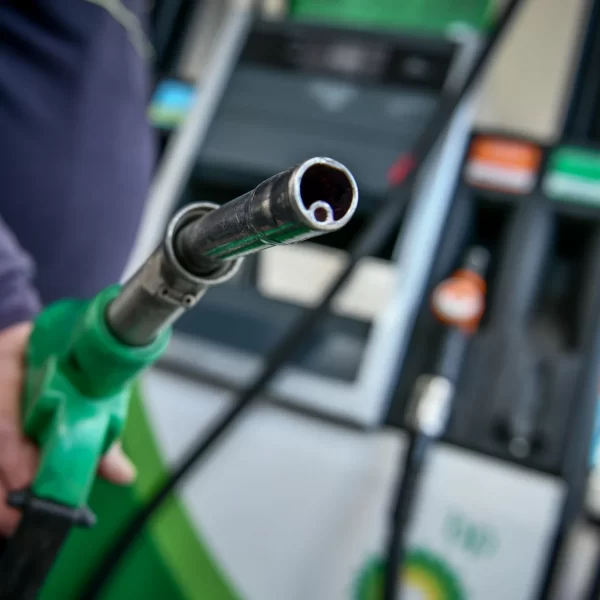 Fuel Pass 2: Άρχισαν οι πληρωμές – Μέχρι πότε θα είναι δεκτές οι αιτήσεις