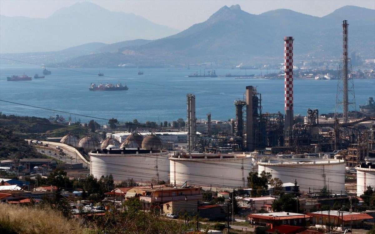 Συναγερμός: Τελειώνει το πετρέλαιο και στην Ελλάδα - Έκτακτη σύσκεψη