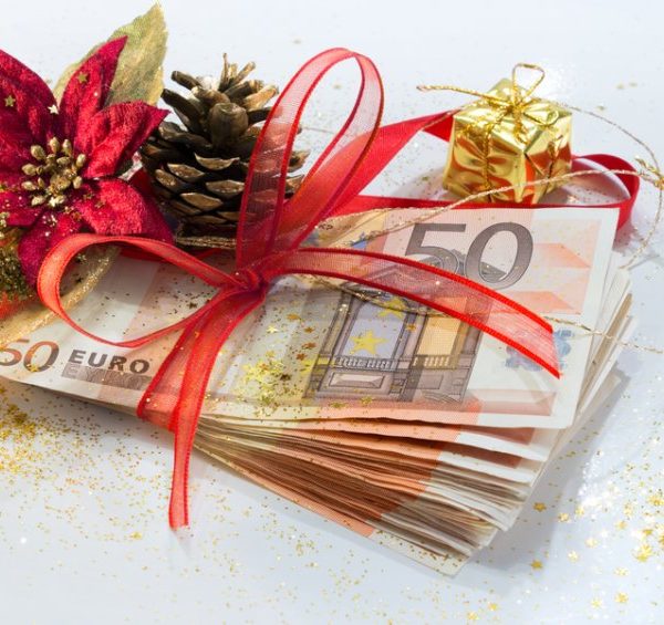 Έκτακτο επίδομα 250 ευρώ: Ποιοι θα πάρουν τον νέο μποναμά πριν τα Χριστούγεννα