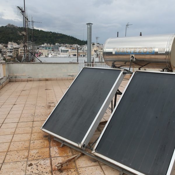 Επιδότηση ηλιακού θερμοσίφωνα: 10 SOS πριν την αίτηση στο gov.gr