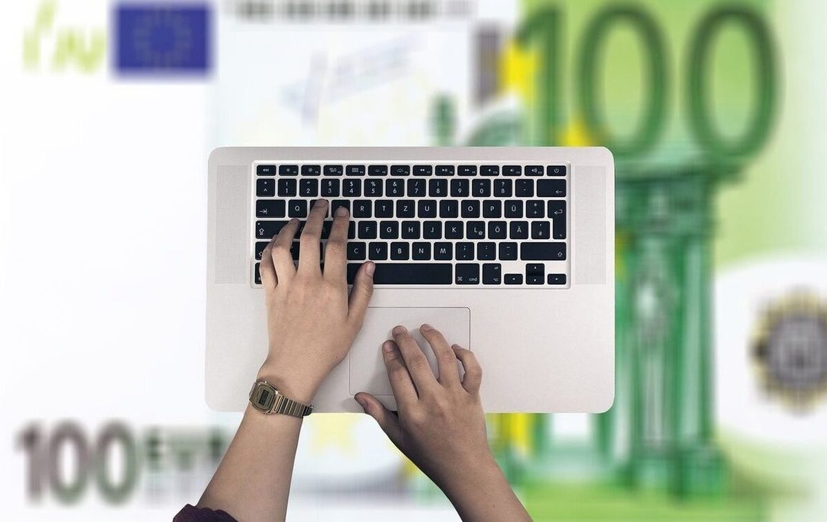 Επίδομα 1000 ευρώ: Αιτήσεις τώρα στο Voucher.gov.gr