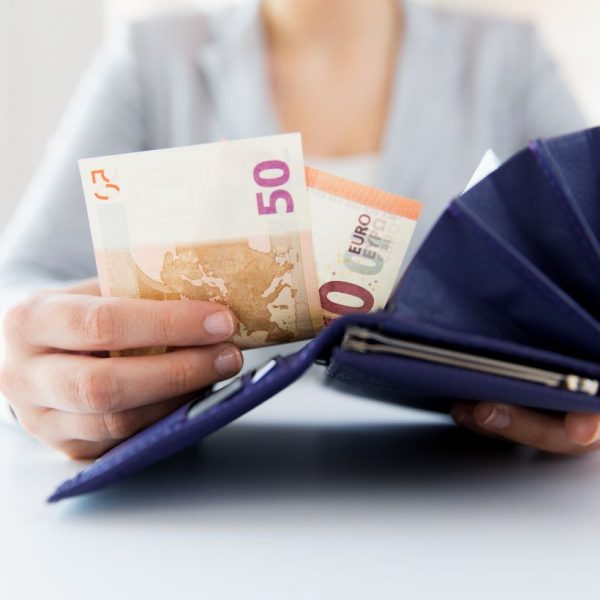 Μισθοί: Το ανακοίνωσε ο Μητσοτάκης – Τόσο θα αυξηθούν