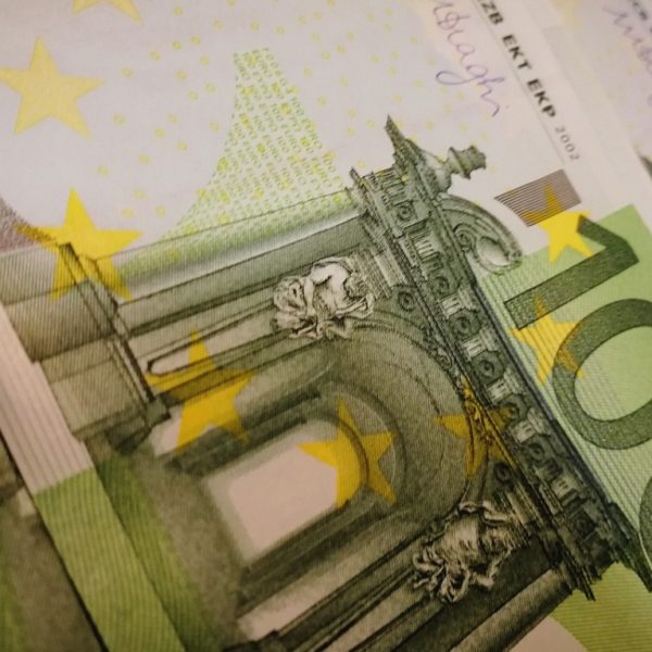 Επίδομα 600 ευρώ: Εδώ η αίτηση μέσω gov.gr μέχρι 30 Οκτωβρίου- Ποιοι το δικαιούνται