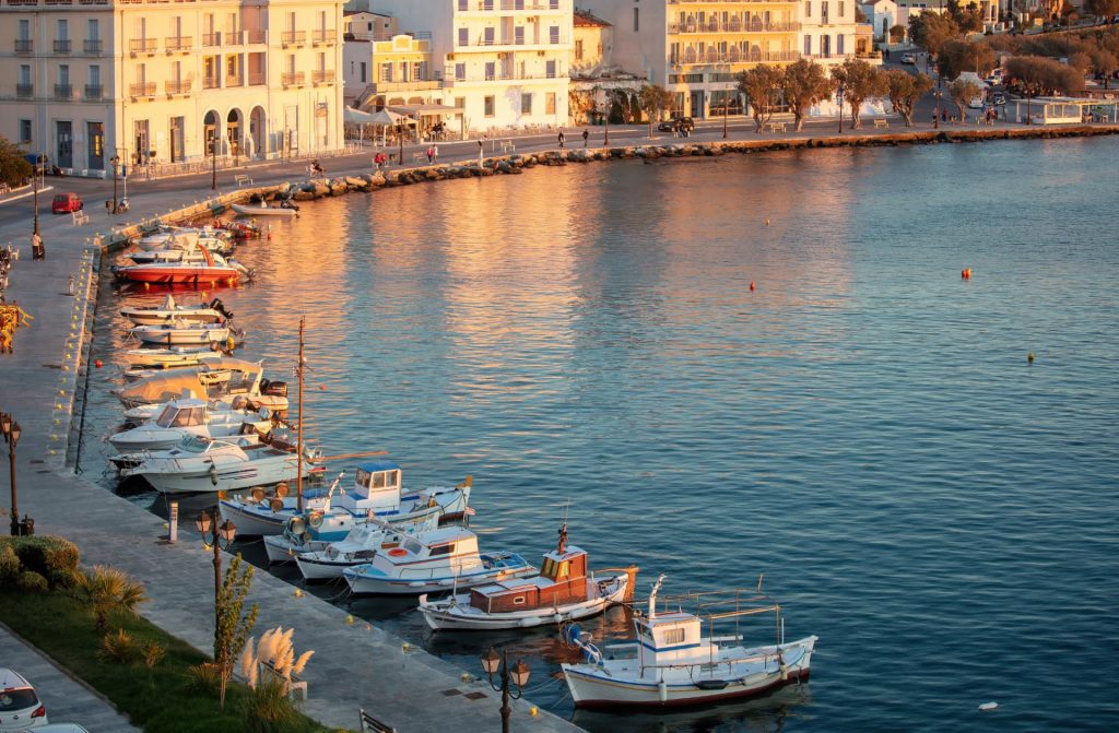 Τήνος το στολίδι των Κυκλάδων