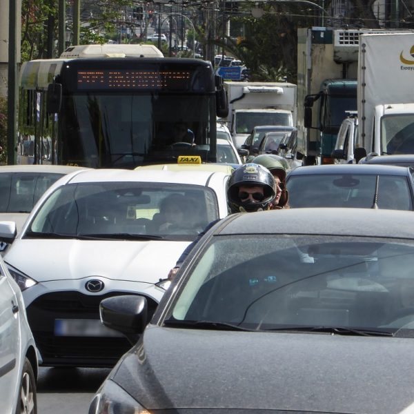 Σας αφορά: Μπήκε υποχρεωτικό χαράτσι σε όλα τα αυτοκίνητα, μηχανές, επαγγελματικά οχήματα