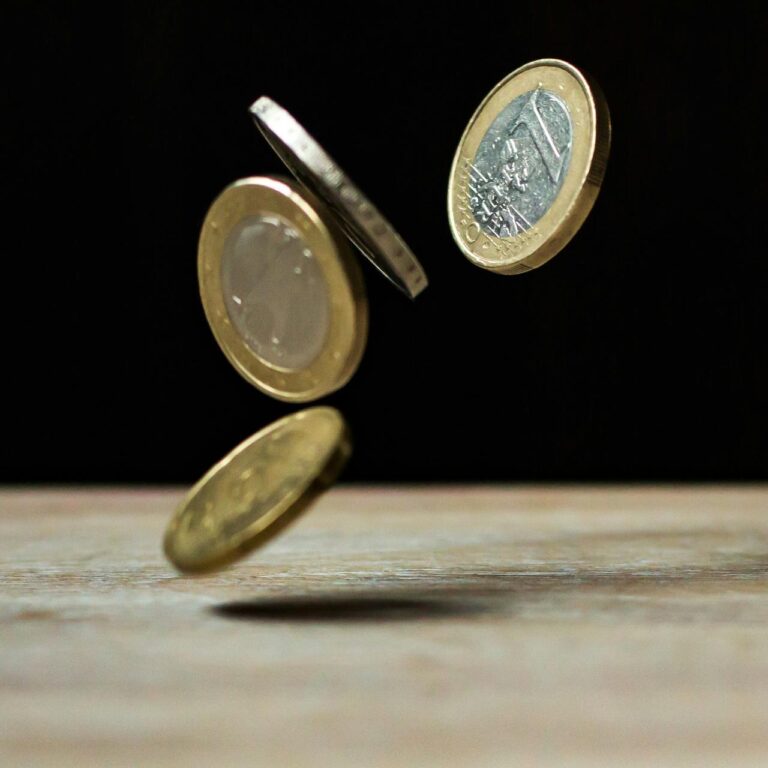 Έκτακτο: Μπαίνουν αυτόματα 250 ευρώ στον λογαριασμό από το κράτος