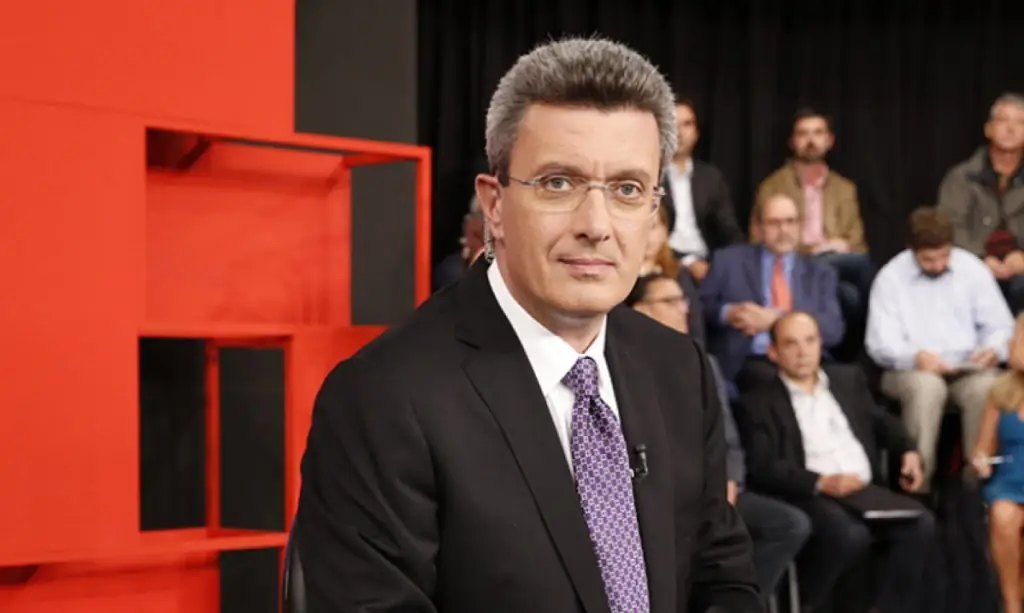 Χατζηνικολάου: Λένε ότι πήρα 2 – 3 χιλιάρικα από τη Novartis…