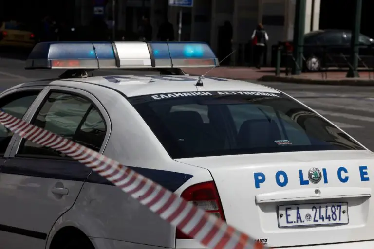 Άγιος Δημήτριος: Σκότωσε την αδερφή του και αυτοκτόνησε