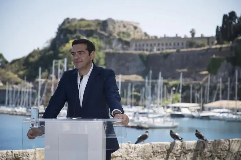 Διάγγελμα Τσίπρα LIVE από την Ιθάκη για την έξοδο από τα Μνημόνια