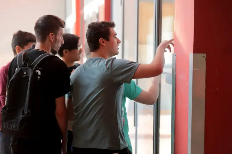 Πότε βγαίνουν οι βάσεις 2018 – Οι τελευταίες εκτιμήσεις (ΠΙΝΑΚΕΣ)