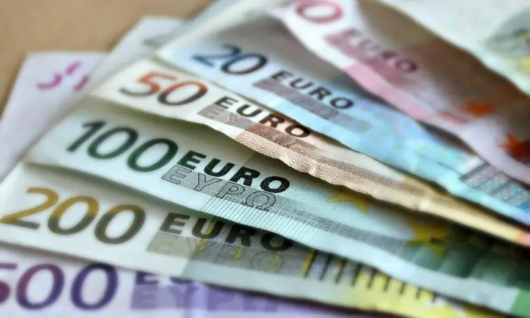Επίδομα 800 ευρώ Μάιος πληρωμή: Νέες προθεσμίες – Πώς θα το λάβετε