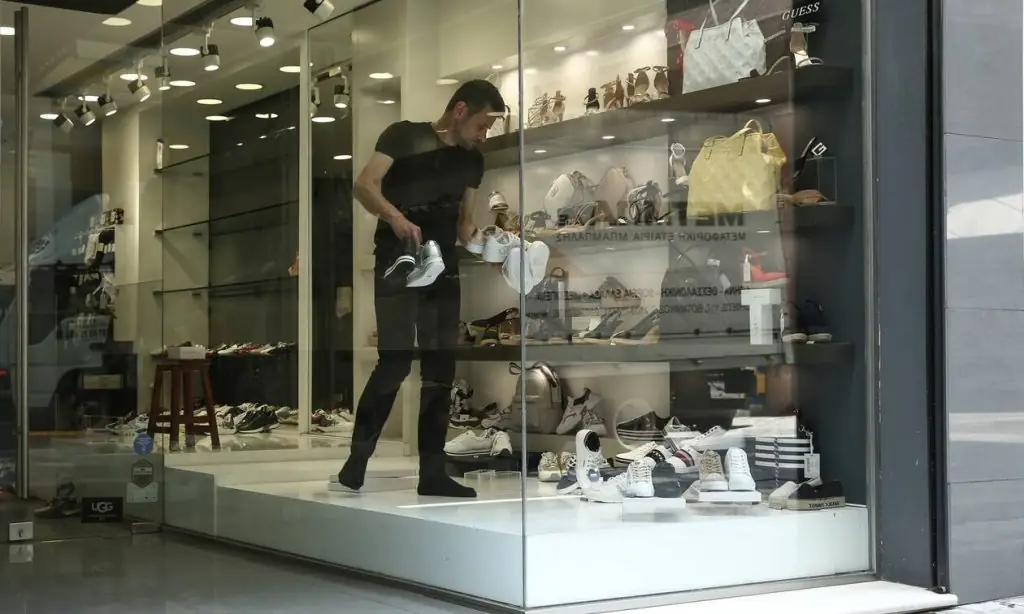 Απαγόρευση κυκλοφορίας: Ποια μαγαζιά άνοιξαν στις 4 Μαΐου – Αναλυτικές οδηγίες