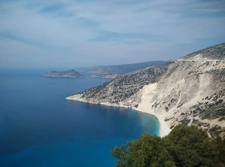 Κοινωνικός Τουρισμός 2020: Ξεπέρασαν κάθε ρεκόρ οι αιτήσεις – Πώς θα πάτε δωρεάν διακοπές