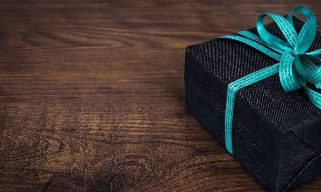 Γιορτή σήμερα – Εορτολόγιο 5/8: Ποιοι γιορτάζουν σήμερα 5 Αυγούστου 2020 – Ευχές για γιορτή