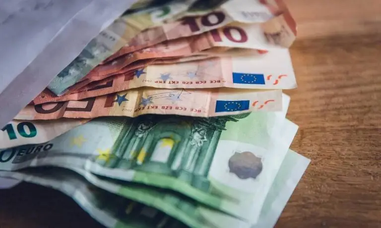 Η μεγάλη απάτη με τις αιτήσεις για το Κοινωνικό Μέρισμα 2020