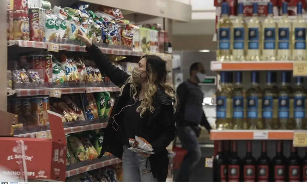 Ωράριο καταστημάτων και σούπερ μάρκετ σήμερα: Τι άλλαξε – Τι ώρα κλείνουν