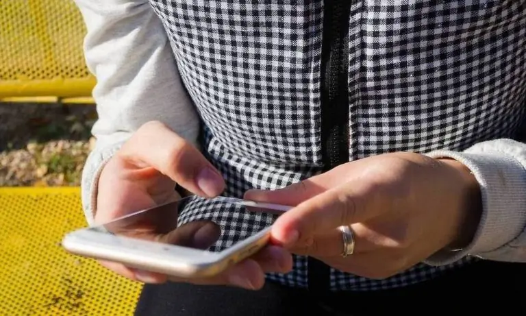 Μεγάλη προσοχή: Σε ποια καταστήματα δεν ισχύει το περιθώριο 2 ωρών με τα SMS