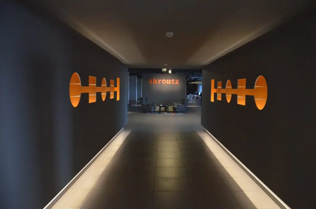 Κίνηση – ματ: Η επιχειρηματική απόφαση της Skroutz που αλλάζει όλα όσα ξέραμε