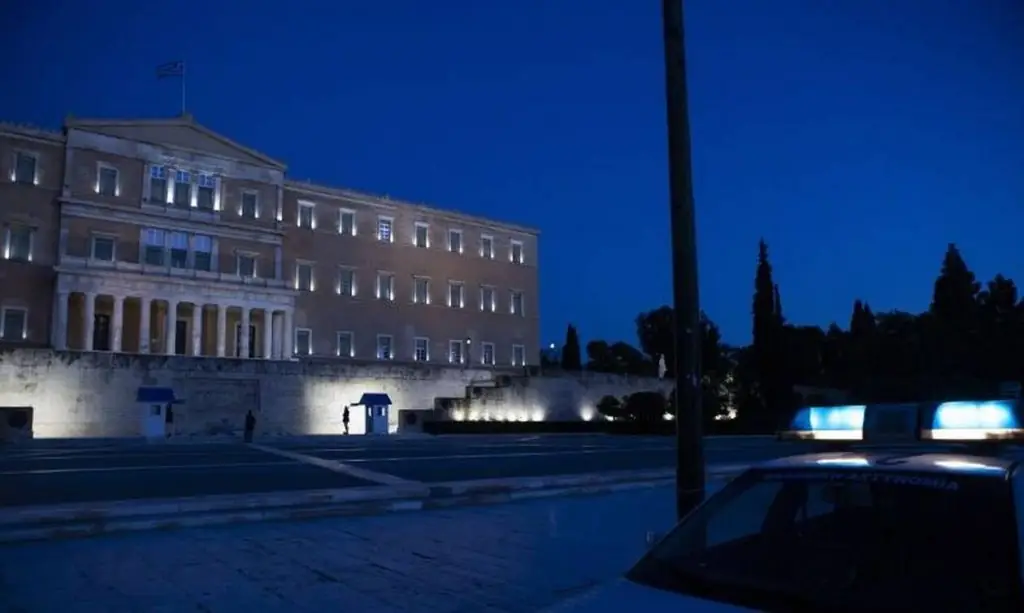 Απαγόρευση κυκλοφορίας: Τι ισχύει για τις καθημερινές και τι αλλάζει το Σαββατοκύριακο