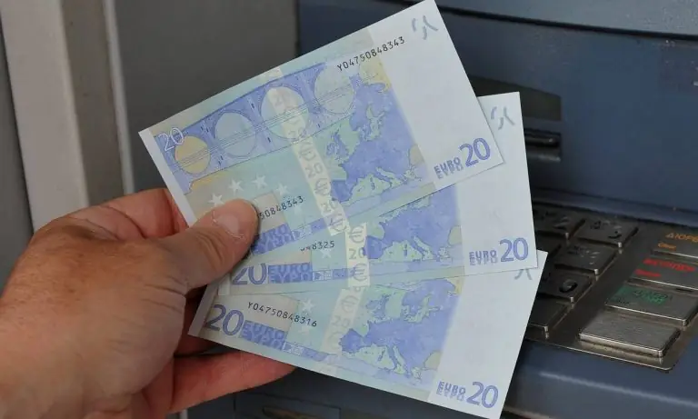 Συντάξεις 2021: «Βρέχει» λεφτά – Ποιοι θα λάβουν τριπλό πακέτο αναδρομικών