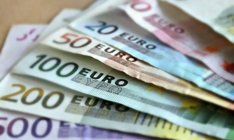 Πληρωμή συντάξεων Απριλίου 2021: Ημερομηνίες για ΙΚΑ, ΟΑΕΕ, ΝΑΤ, ΟΓΑ, ΕΤΑΑ