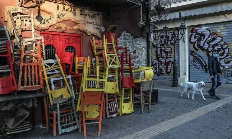 Πότε ανοίγουν μαγαζιά, εστίαση και μετακίνηση εκτός νομού: Οι ημερομηνίες