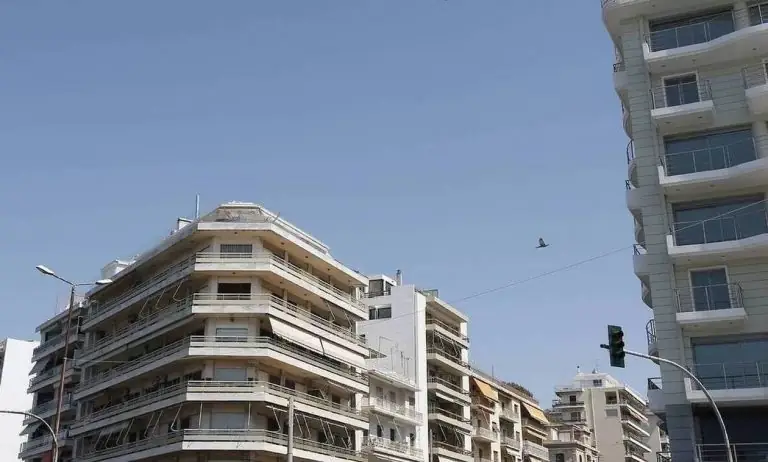 Εξοικονομώ Αυτονομώ 2021: Πότε ξεκινούν οι αιτήσεις – Ποιες τράπεζες δίνουν δάνειο