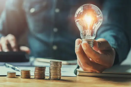 Φθηνό ρεύμα: ΔΕΗ, Protergia, ΗΡΩΝ, Watt & Volt, Elpedison, Ζενίθ, NRG – Ένας είναι ο μεγάλος νικητής