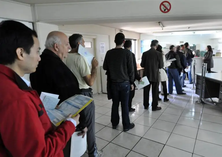 Τέλος η επίσκεψη στην Εφορία: Έτσι θα γίνονται πλέον οι συναλλαγές