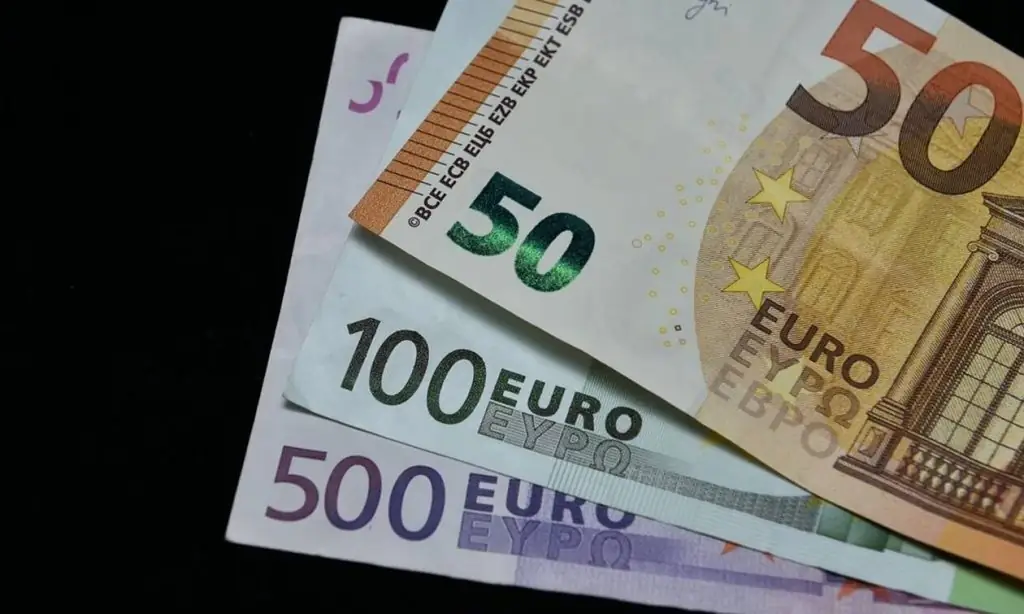 Δυσάρεστα νέα με το Δώρο Πάσχα 2021: Ποιοι θα το πάρουν μισό – Σε δύο δόσεις η πληρωμή