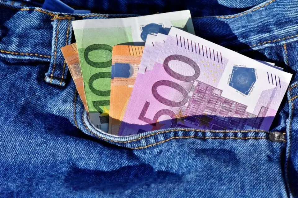 Συντάξεις Ιουνίου 2021: Οριστικό – Πότε η πληρωμή σε Δημόσιο, ΙΚΑ, ΟΑΕΕ, ΝΑΤ, ΟΓΑ