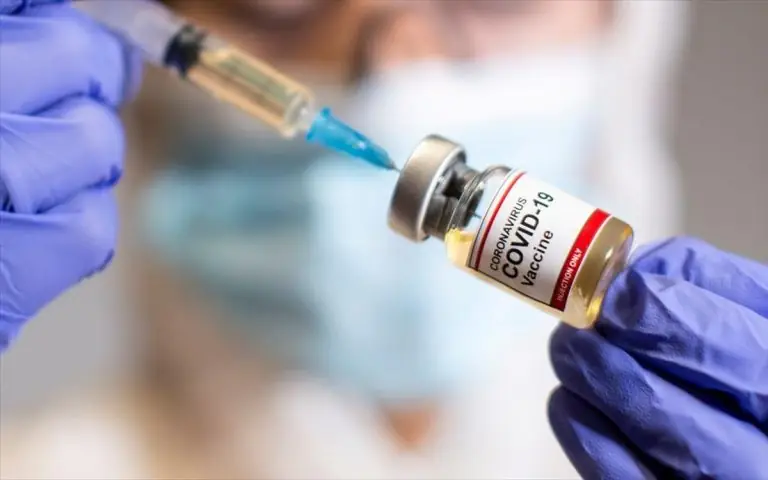 Εμβόλιο κορονοϊού: Pfizer, AstraZeneca, Moderna ή Johnson; Ποιο είναι πιο ανθεκτικό στις μεταλλάξεις