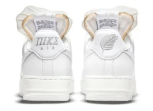 Τεράστια γκάφα της Nike με την Ελλάδα! Δείτε τι έκανε 7 Τεράστια γκάφα της Nike με την Ελλάδα! Δείτε τι έκανε